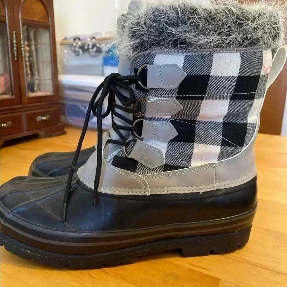 Natural Reflection Winter Boots - image 3